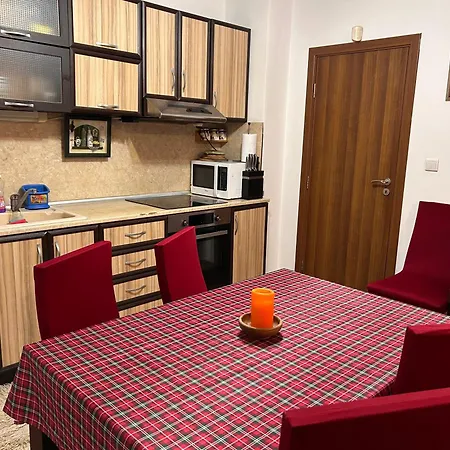 Apartament планинско гнездо - Mountain Nest Stoykite